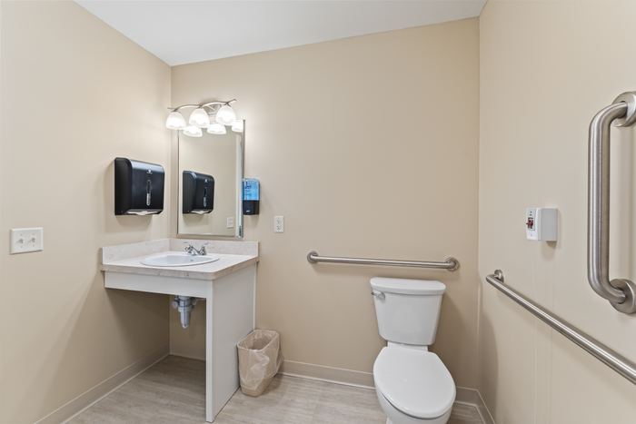 1 Bedroom apartment at Kingsbury Assisted Living Lancaster, photo 1