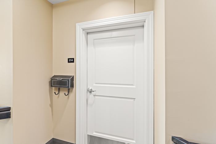 2 Bedroom apartment at Kingsbury Assisted Living Lancaster, photo 3