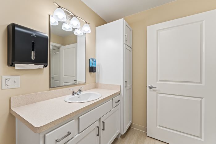 2 Bedroom apartment at Kingsbury Assisted Living Lancaster, photo 39