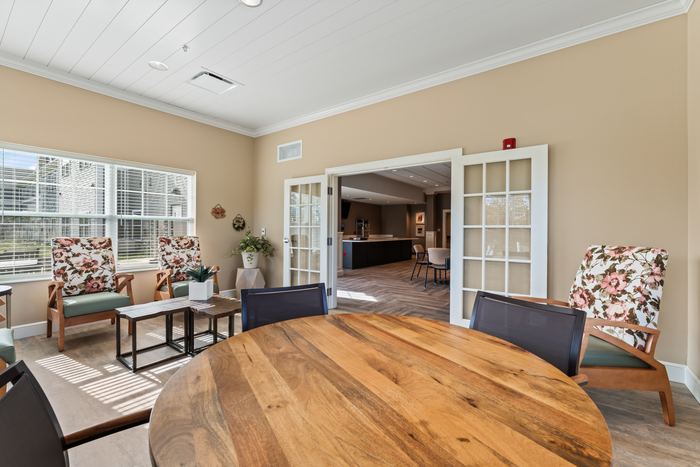 Sitting room with wood table