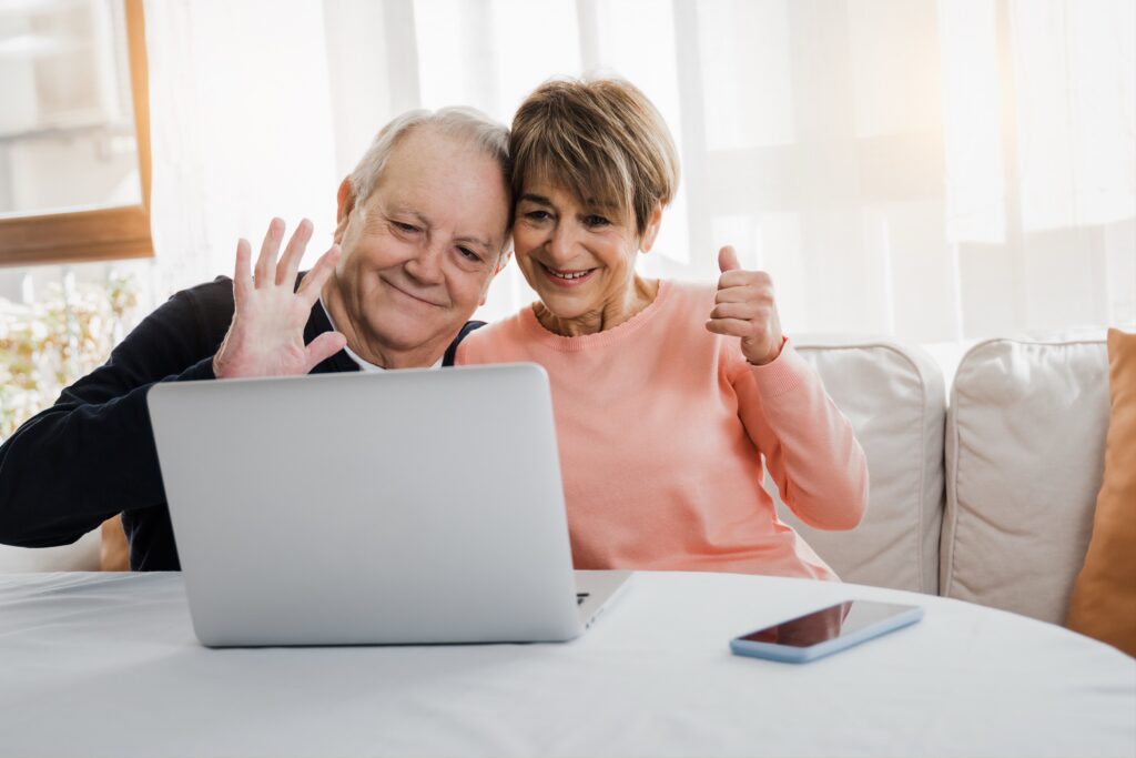 How Assisted Living Supports Seniors When Family Lives Far Away