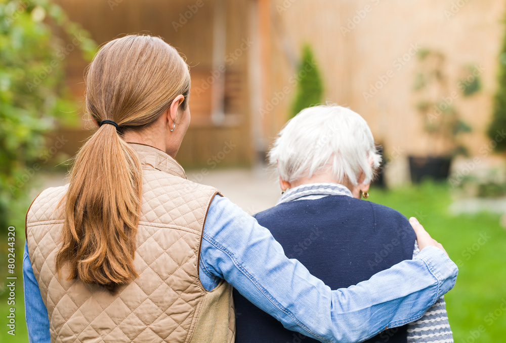 Resident support in a warm memory care setting